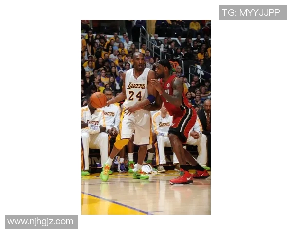 步行者与勇士精彩对决图集回顾展现篮球魅力与激情瞬间 步行者与勇士精彩对决图集回顾展现篮球魅力与激情瞬间